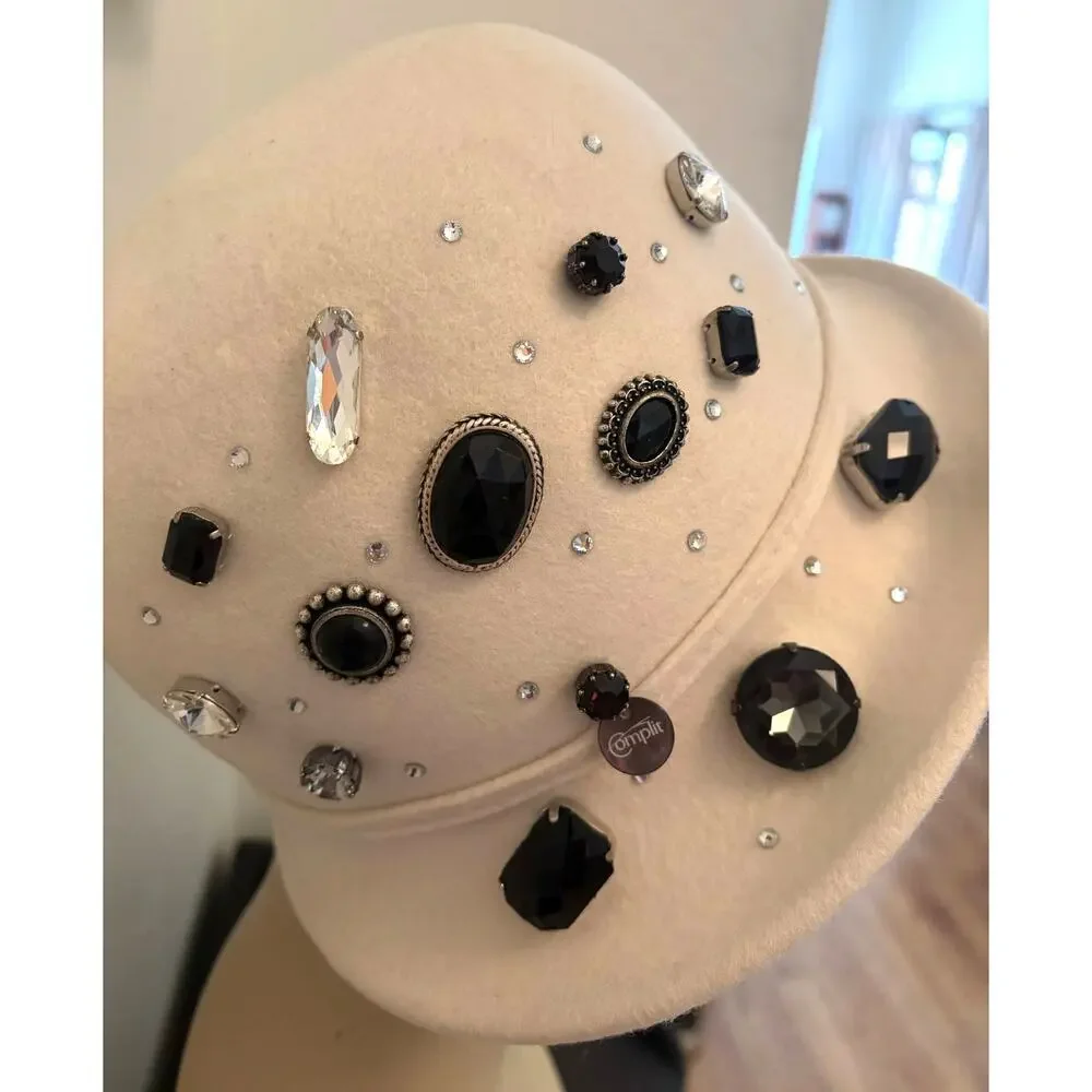 Complit by Marisa Designer 100% Wool Cream Cloche Hat Adorned One of Kind Bling - Picture 6 of 9